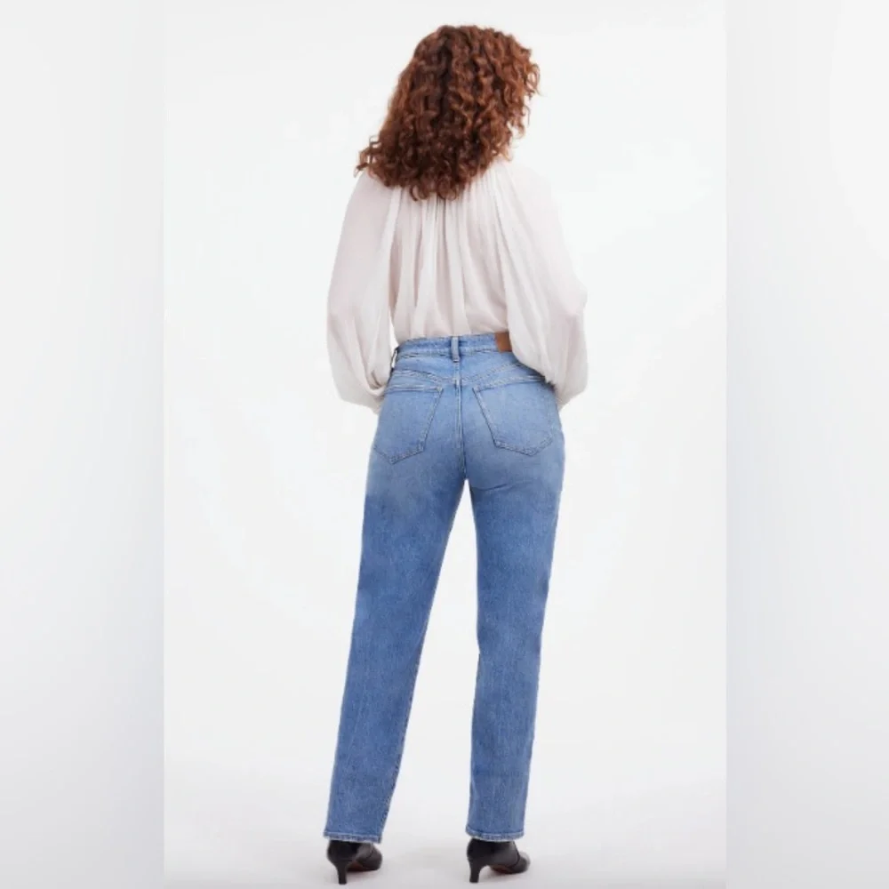 Madewell "Curvy 90's Straight" Jeans - Picture 5 of 11